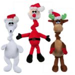 7. Juguetes de peluche con sonidos navideños para perros de Paticas