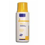 Champú Dermatológico Pyoderm para perros con dermatitis y enfermedades atópicas, de Virbac (14 euros)