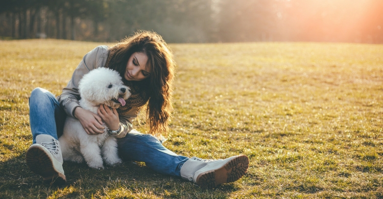 Procura que sea corto y fácil de pronunciar (Istock)