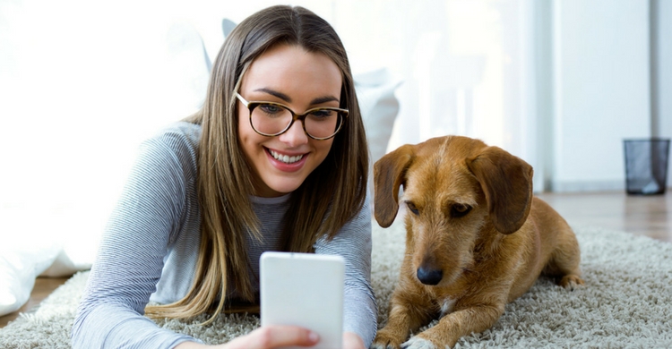 Evita el flash y llama su atención (Istock)