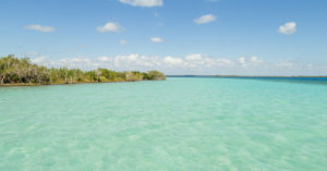 Playa Coral, en Cancún (Istock)